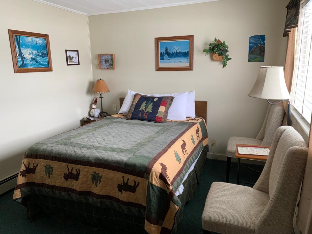 Carrollmotel And